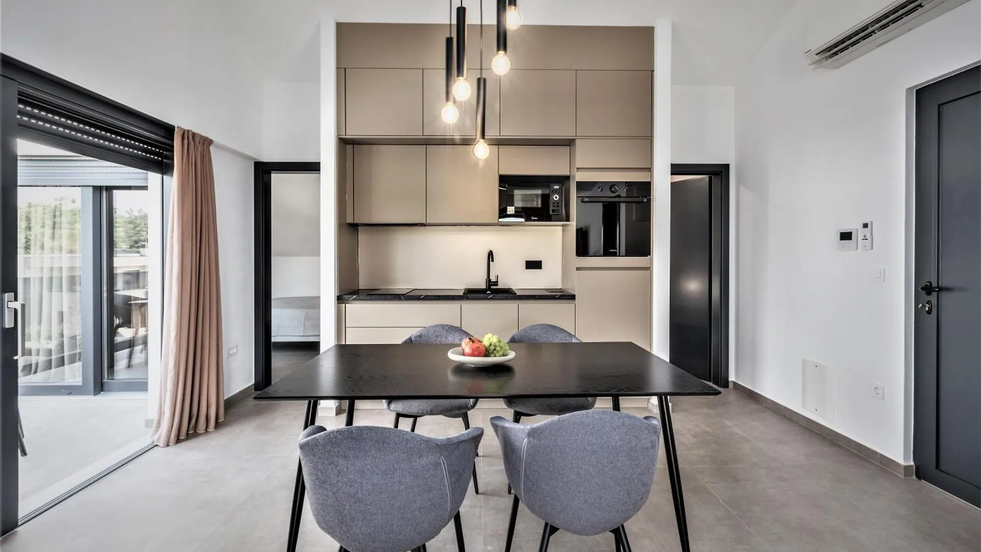Valla Family Apartments And Rooms Funtana Croatia