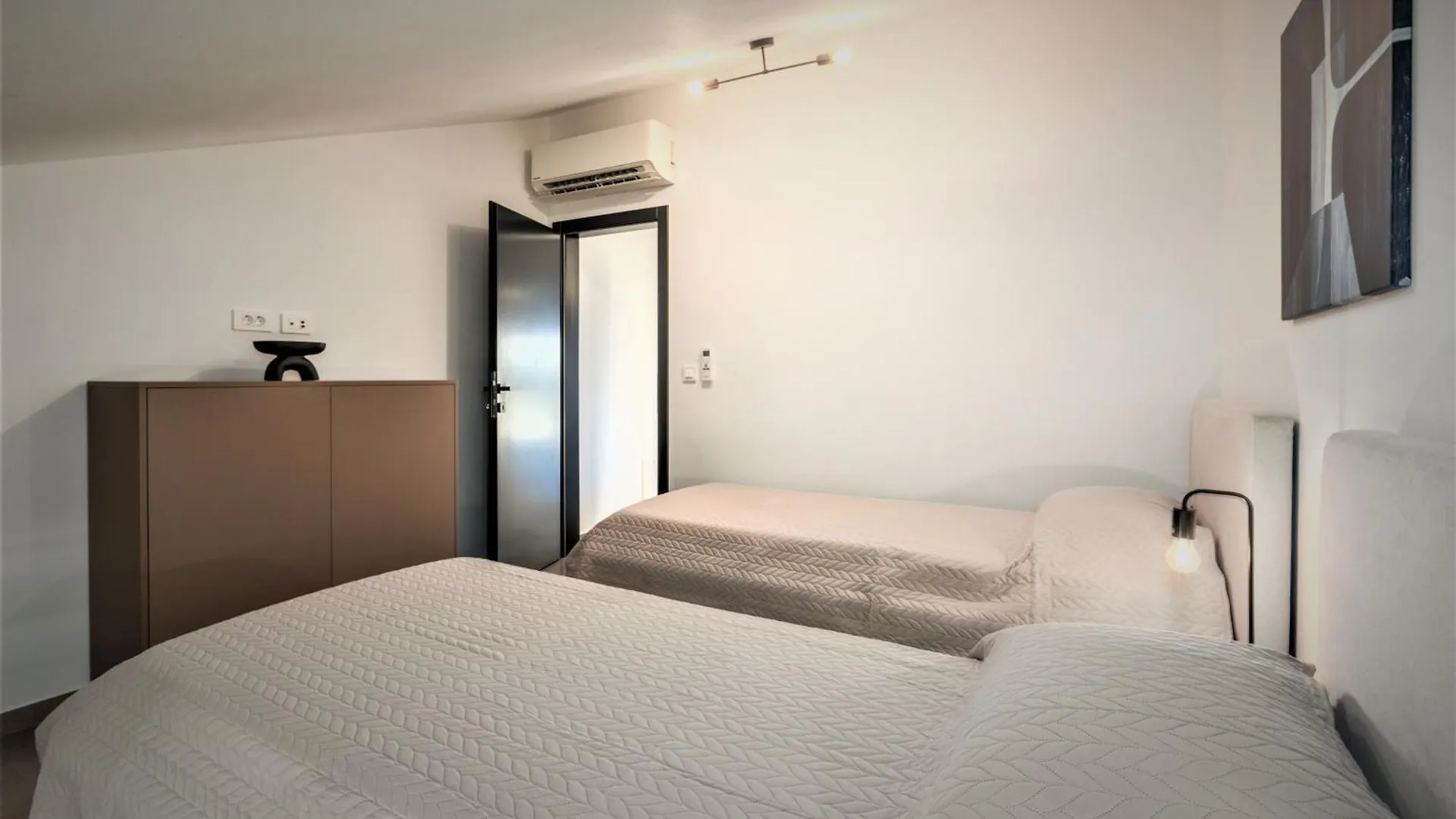 Valla Family Apartments And Rooms Funtana