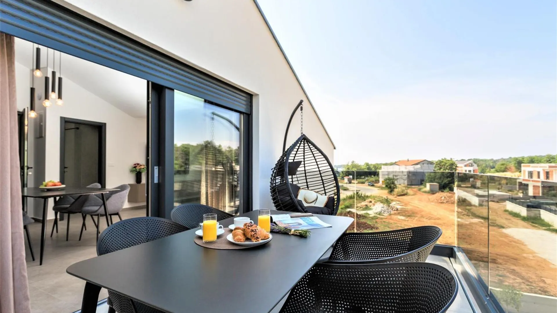 Valla Family Apartments And Rooms Funtana Croatia