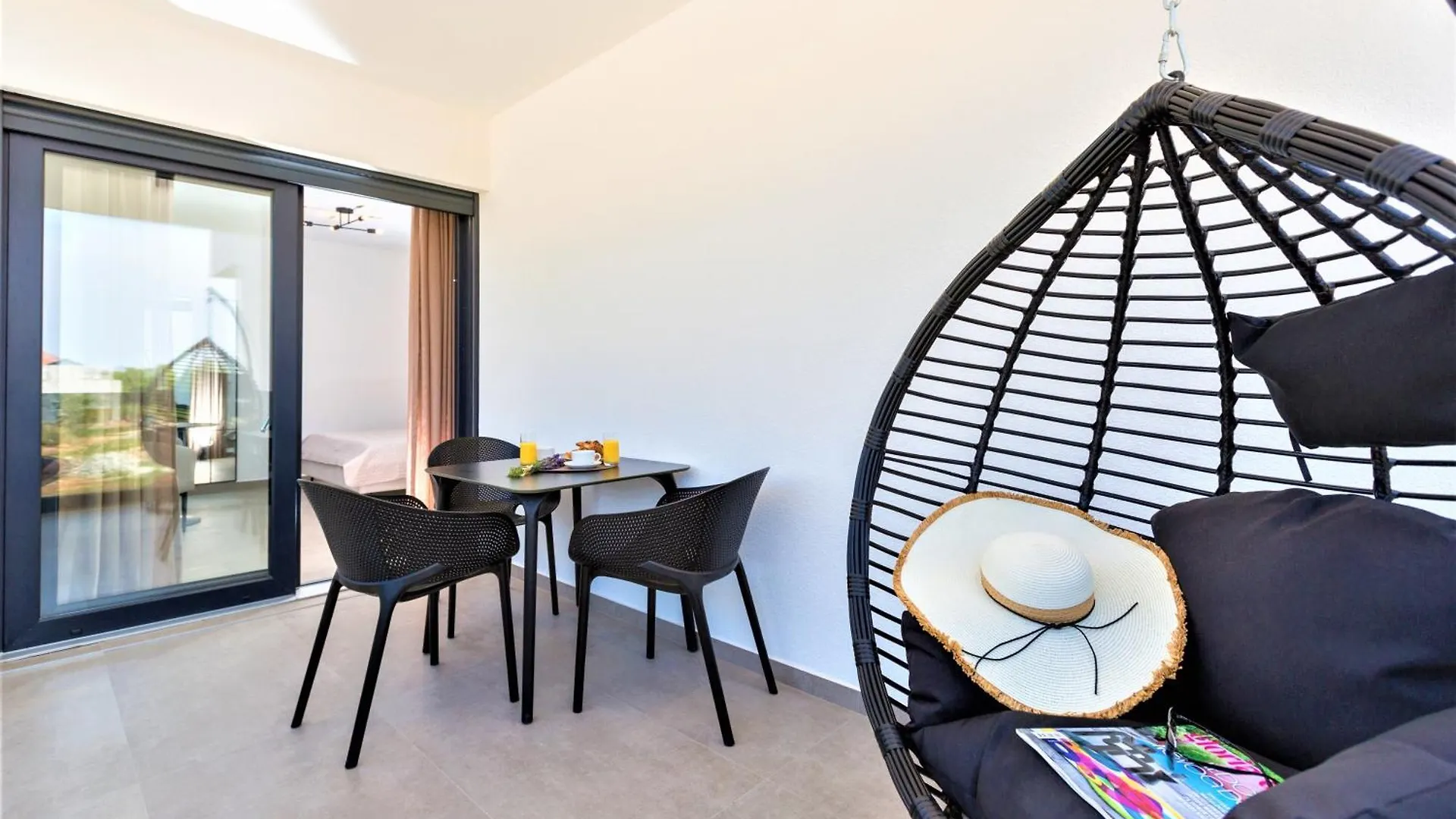 Valla Family Apartments And Rooms Funtana