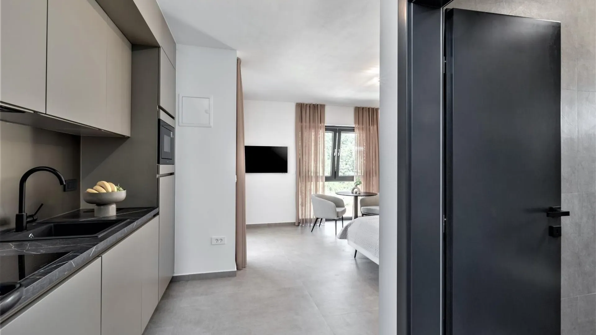 Valla Family Apartments And Rooms Funtana Croatia