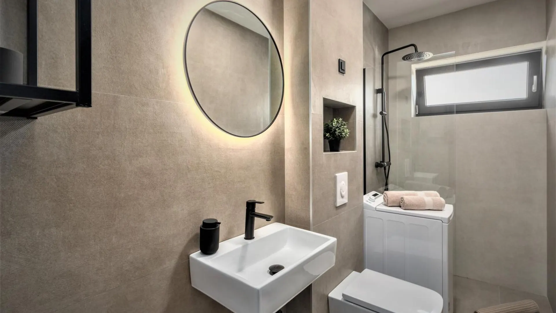 Valla Family Apartments And Rooms Funtana 0*,