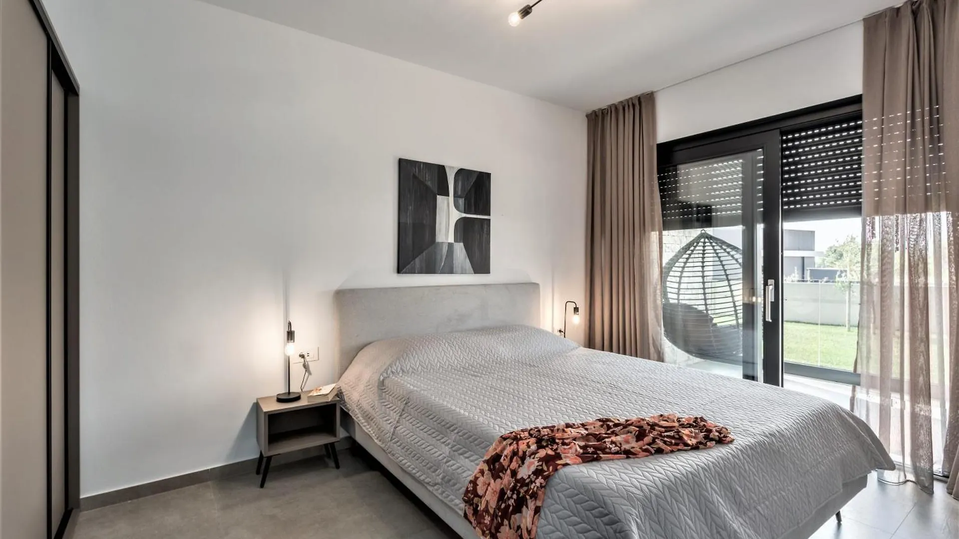 Valla Family Apartments And Rooms Funtana
